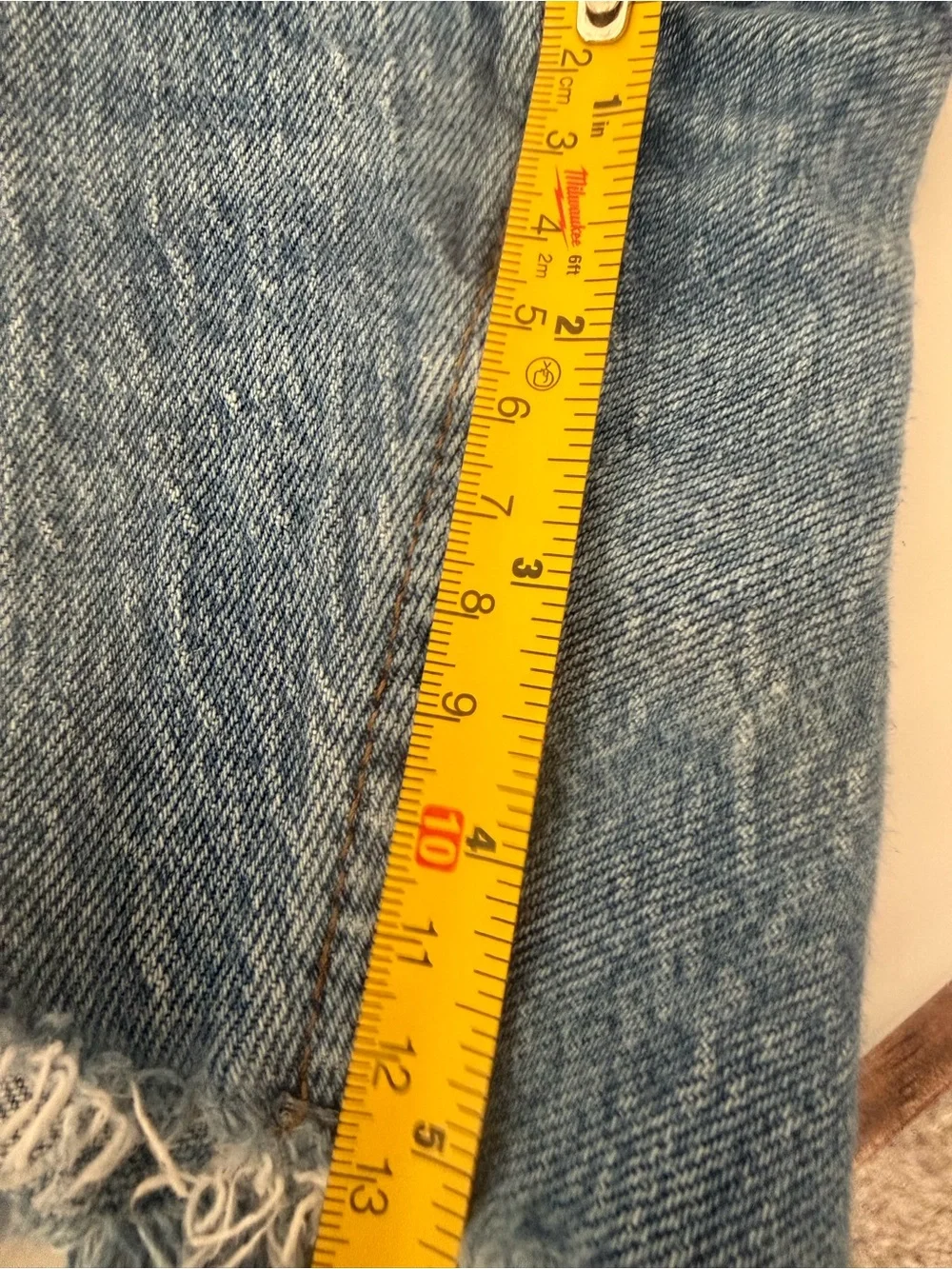 Abercrombie & Fitch the Baggy Short Mid Rise Curve Love Denim Shorts Size 33/16